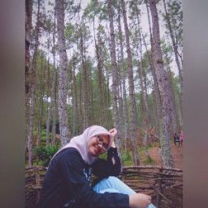 Tri Widyastuti profile icon