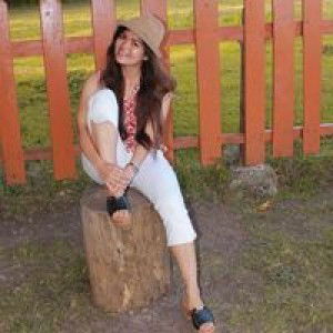 Lya Arianti profile icon