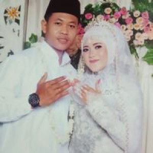 Yanti Hulwah profile icon