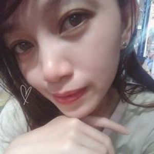 Emie Secillano profile icon