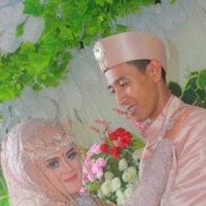 Nina Risyanti profile icon