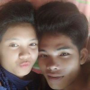 Aprilianti Biru profile icon