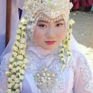 Sity Nurhikmah profile icon