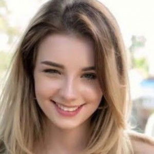 Cristy Cascabel profile icon