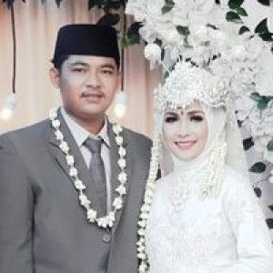 Gina Eka Noviana profile icon