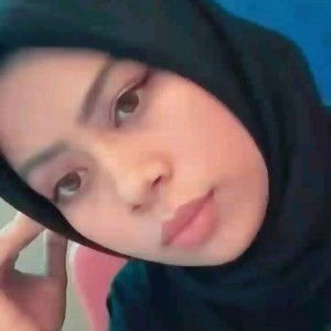 Nur Devany Dewi profile icon