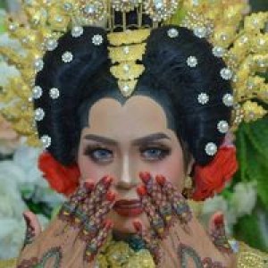 Amira Almaira Putri profile icon