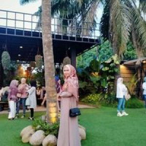 Annisa Fitri profile icon