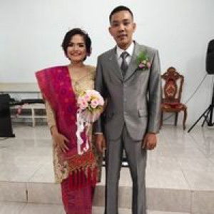 Sion Elvina Siitungkir profile icon