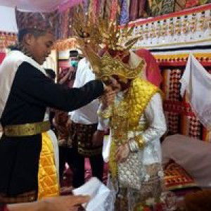 Ema Hera Ahyani Ema profile icon