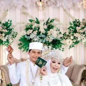 Yuli Apryn profile icon