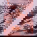 Thương Bùi profile icon