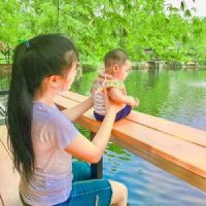 โม เม. profile icon