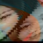 Eka Safitri profile icon