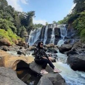 Lia Fransisca Erliyana profile icon