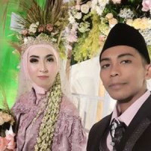 Ayu Putri Tunggal profile icon