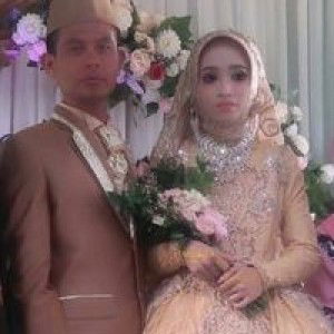 Hikma Afiatul Muakhiro profile icon