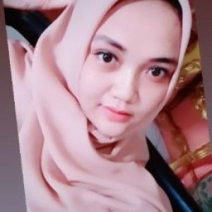 Rieka Rahayu Ahmad profile icon