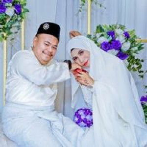 Fahana Emiza Nasir profile icon