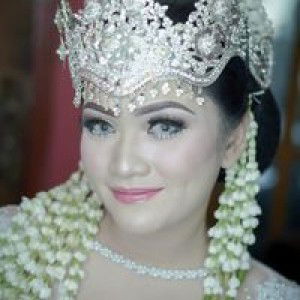 Vuvut Amitaputri profile icon