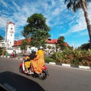 Triana Ari profile icon