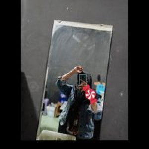 Tias Putri Aziz profile icon