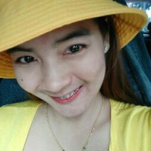 moona krittaya profile icon