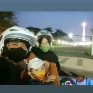 Eka Ermutz profile icon