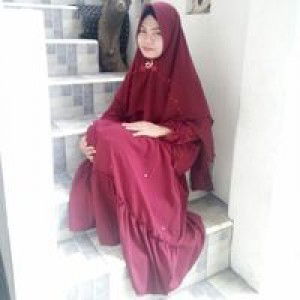 LaiLyy Istiana profile icon