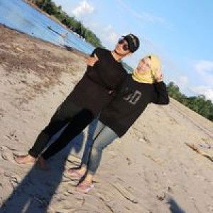 Lyana Ranti S profile icon