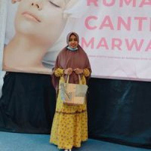 Siti Nurlatifah profile icon