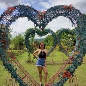 Leslie Navarro Baltazar profile icon