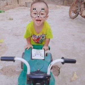 Khanh Hoang profile icon