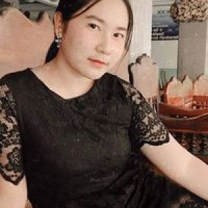 Inthira PhuPhwk profile icon