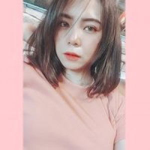 Mymint Putchareeporn profile icon