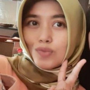 Lia Julita Rahmawati profile icon