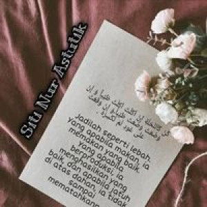 Siti Nur Astutik profile icon