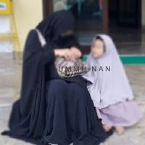 Hilyatul Aulia Nuraidah profile icon