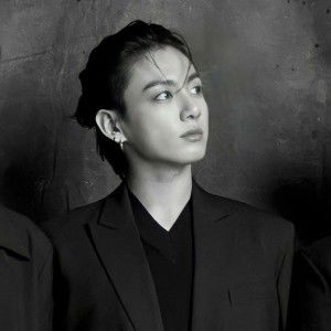 nabilea f profile icon