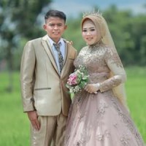 Mey Kusuma profile icon