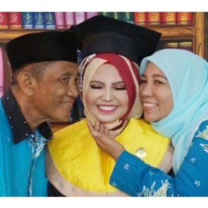 Uswatun Hasanah profile icon