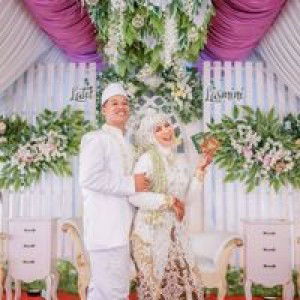 Lasmini profile icon