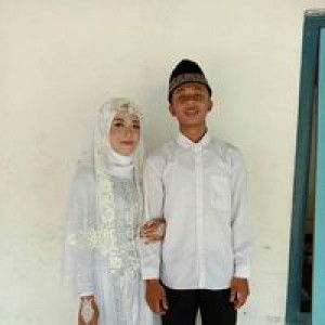 Tiara Ela Safitri profile icon