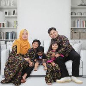 Titin N Hayati profile icon