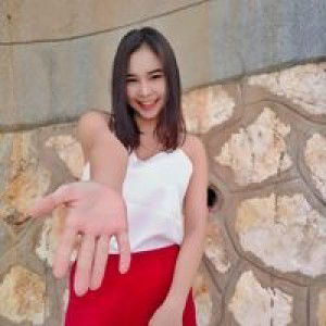 Siriwaranya Sitthichatburana profile icon