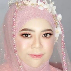 Nurul Agustin profile icon