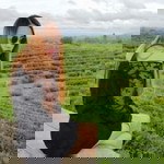 Vicky Vk profile icon