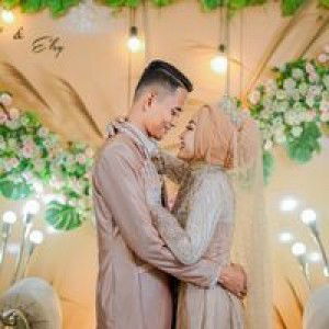 Elsy Novitasari profile icon