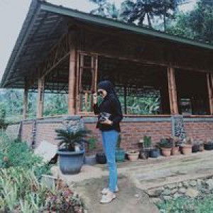 Fany Yasmine profile icon