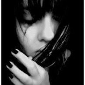 Adelira Natasya profile icon